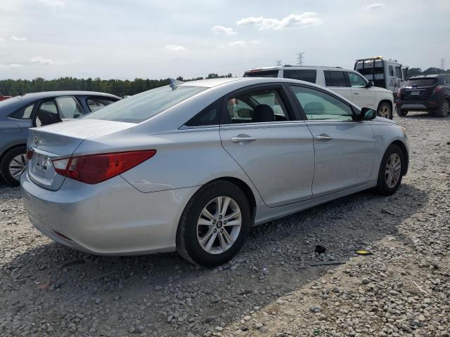 5NPEB4AC9BH226415 - 2011 HYUNDAI SONATA GLS SILVER photo 3