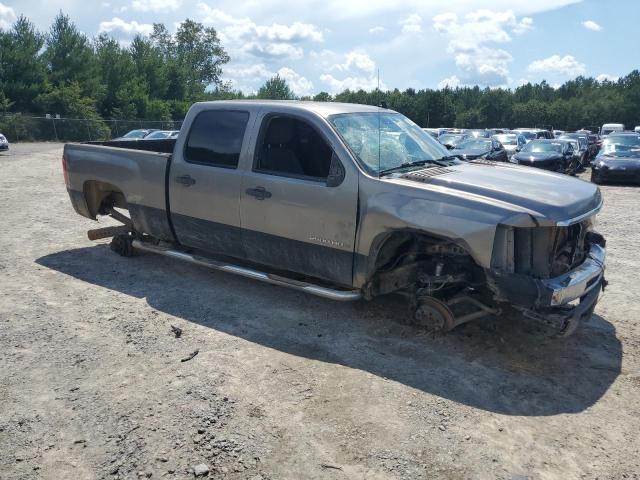 1GCHC23697F559382 - 2007 CHEVROLET SILVERADO C2500 HEAVY DUTY SILVER photo 4