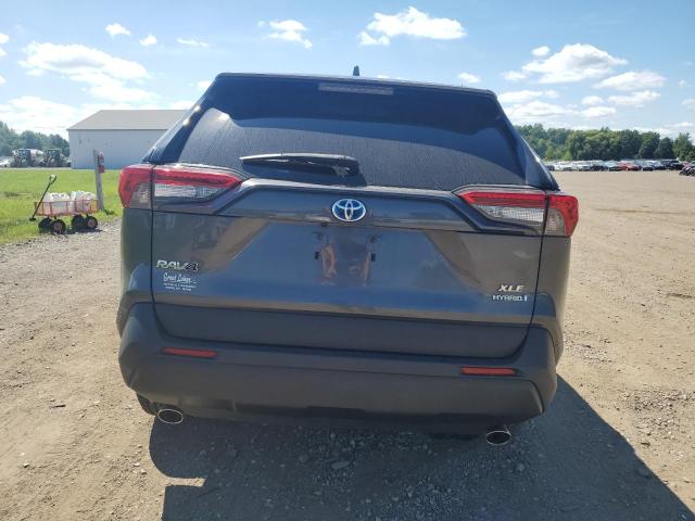 2T3RWRFV2MW120185 - 2021 TOYOTA RAV4 XLE Grau Foto 6