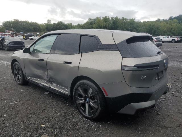 WB523CF09RCN71504 - 2024 BMW IX XDRIVE50 Szary zdjęcie 2