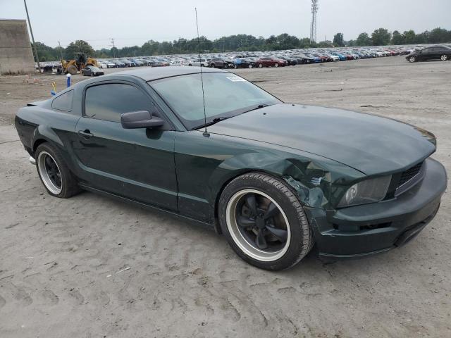 1ZVHT82H485183023 - 2008 FORD MUSTANG GT GREEN photo 4