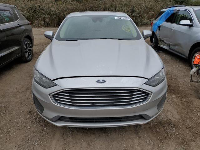 3FA6P0LU8KR130900 - 2019 FORD FUSION SE SILVER photo 5