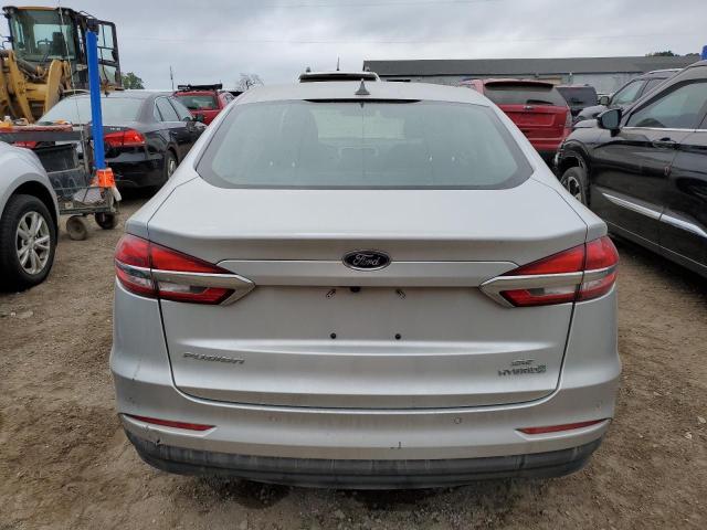 3FA6P0LU8KR130900 - 2019 FORD FUSION SE SILVER photo 6