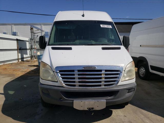 WDYPE845485302835 - 2008 FREIGHTLINER SPRINTER 2500 WHITE photo 5