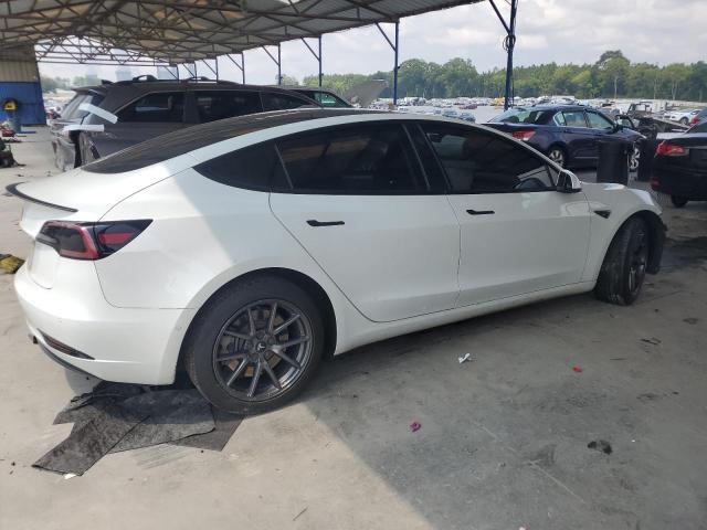 5YJ3E1EA0MF921390 - 2021 TESLA MODEL 3 WHITE photo 3