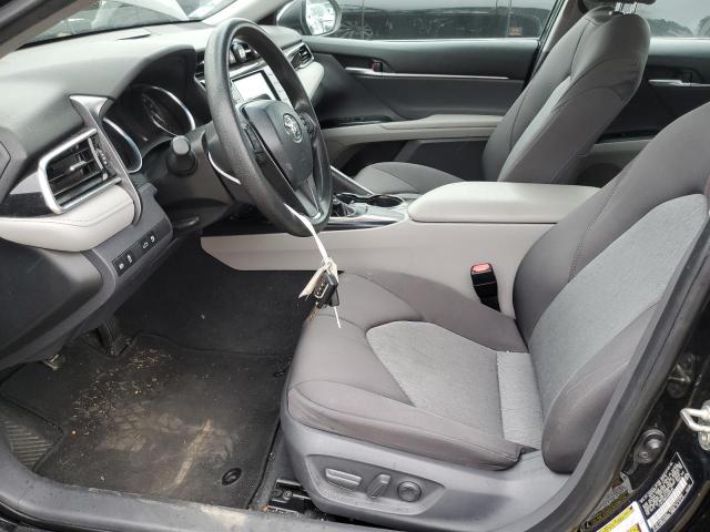 4T1B11HKXJU600483 - 2018 TOYOTA CAMRY L BLACK photo 7