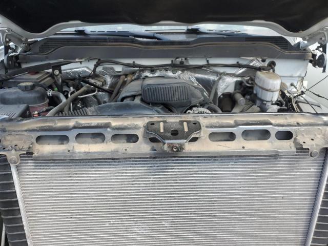 1GB1CUEG7JF281001 - 2018 CHEVROLET SILVERADO C2500 HEAVY DUTY WHITE photo 12