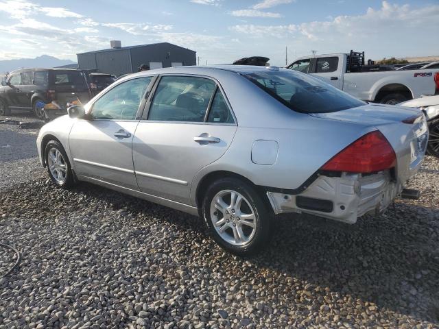 1HGCM55806A070874 - 2006 HONDA ACCORD EX SILVER photo 2