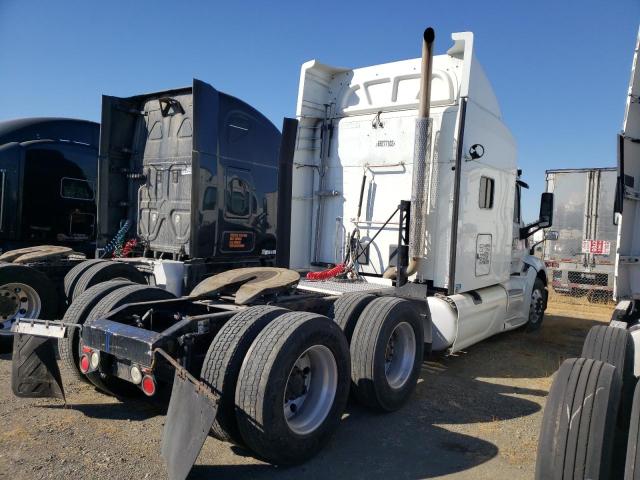 1XPBD48X8FD247269 - 2015 PETERBILT 579 WHITE photo 4