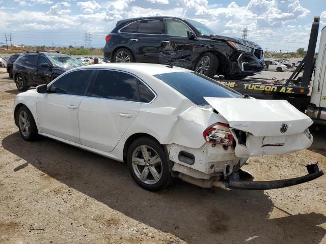 1VWBH7A31DC001159 - 2013 VOLKSWAGEN PASSAT SE WHITE photo 2