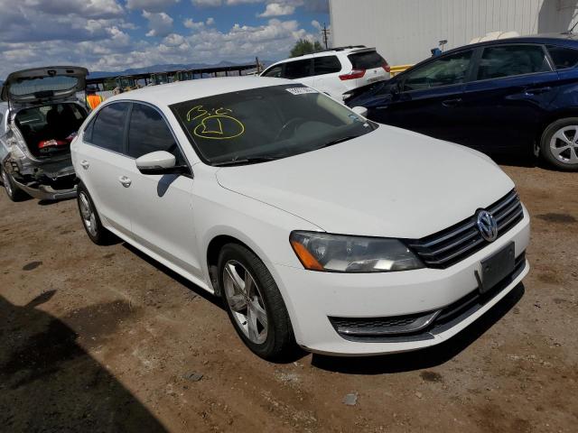 1VWBH7A31DC001159 - 2013 VOLKSWAGEN PASSAT SE WHITE photo 4