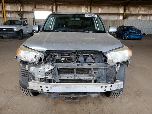 JTEBU5JR6D5139979 - 2013 TOYOTA 4RUNNER SR5 银色 照片 5
