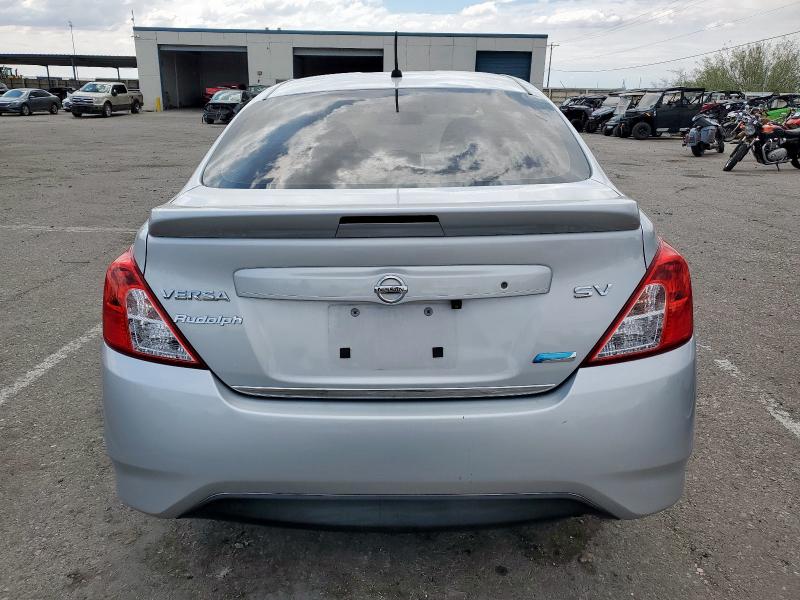 3N1CN7AP8GL848162 - 2016 NISSAN VERSA S 银色 照片 6