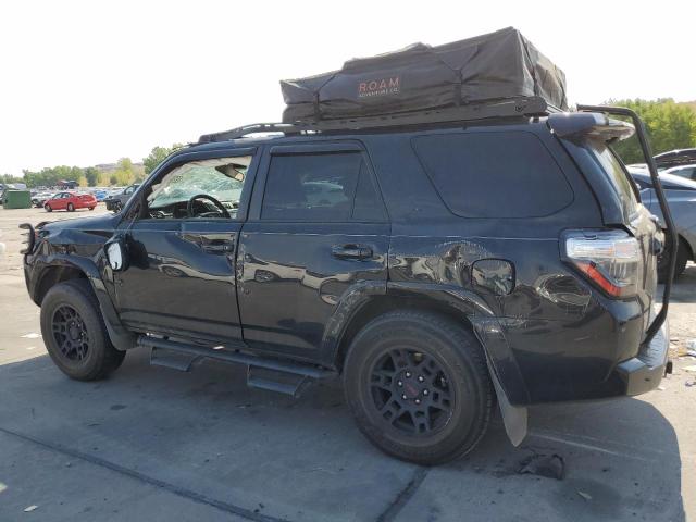 JTEBU5JR6J5536698 - 2018 TOYOTA 4RUNNER SR5/SR5 PREMIUM BLACK photo 2