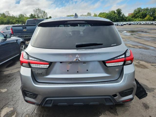 JA4ARUAU6NU011548 - 2022 MITSUBISHI OUTLANDER ES 银色 照片 6