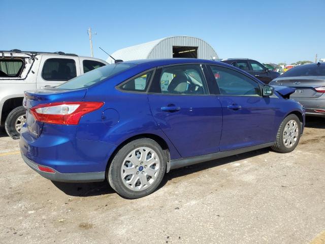 1FAHP3F2XCL456895 - 2012 FORD FOCUS SE BLUE photo 3