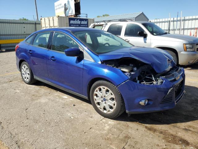 1FAHP3F2XCL456895 - 2012 FORD FOCUS SE BLUE photo 4