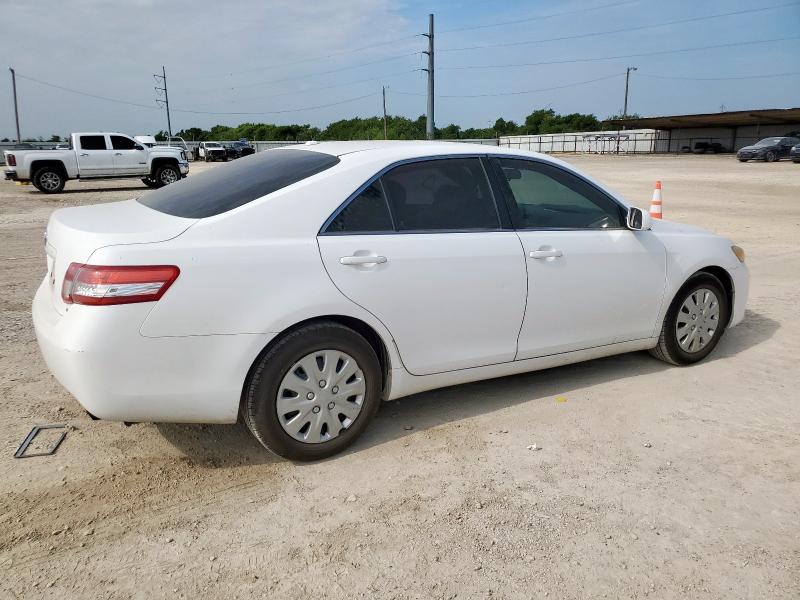 4T1BF3EK9AU552718 - 2010 TOYOTA CAMRY BASE WHITE photo 3