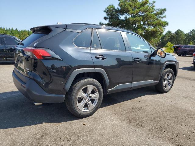 2T3P1RFV0NW266303 - 2022 TOYOTA RAV4 XLE BLACK photo 3