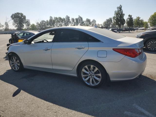 5NPEC4AC1DH791824 - 2013 HYUNDAI SONATA SE SILVER photo 2