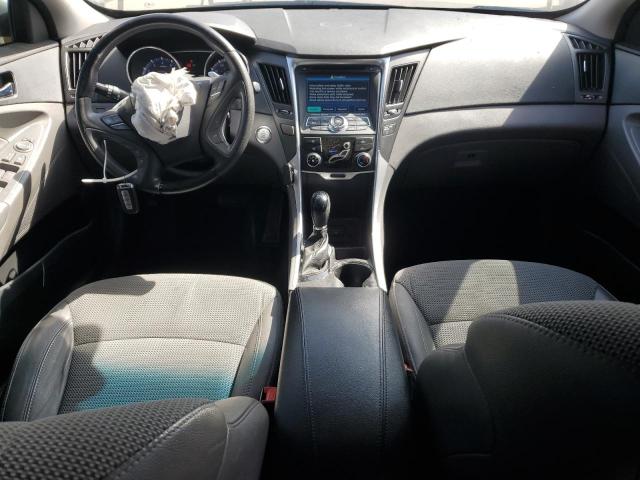 5NPEC4AC1DH791824 - 2013 HYUNDAI SONATA SE SILVER photo 8