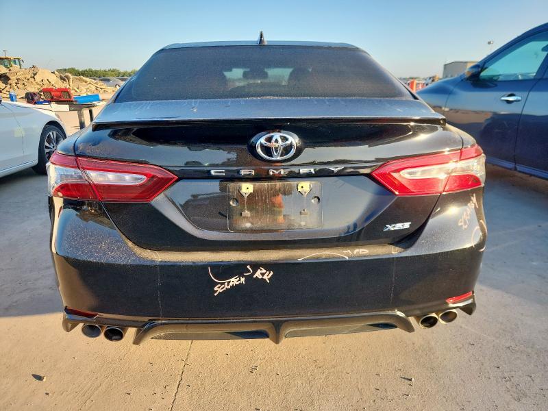 4T1BZ1HKXKU028051 - 2019 TOYOTA CAMRY XSE 黑色 照片 6