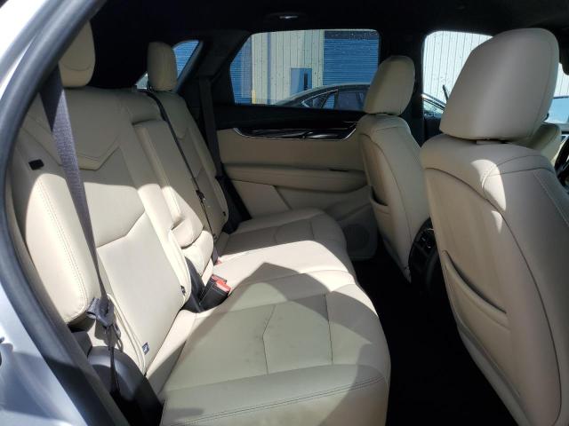 1GYKNARS7KZ166156 - 2019 CADILLAC XT5 银色 照片 11