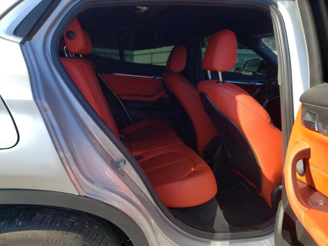 WBXYJ3C3XJEJ82420 - 2018 BMW X2 SDRIVE28I GRAY photo 11