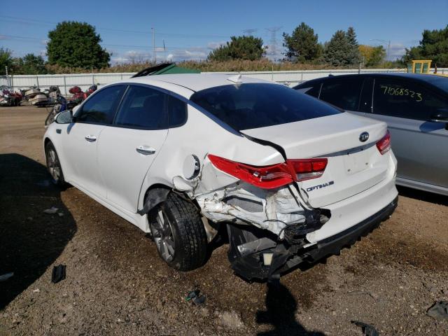 5XXGT4L30LG401490 - 2020 KIA OPTIMA LX WHITE photo 2