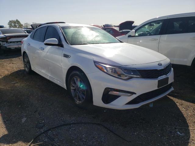 5XXGT4L30LG401490 - 2020 KIA OPTIMA LX WHITE photo 4