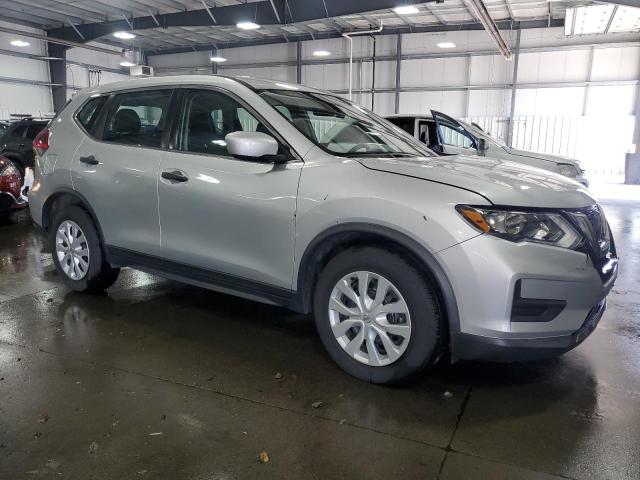 KNMAT2MT4KP528176 - 2019 NISSAN ROGUE S ვერცხლისფერი ფოტო 4