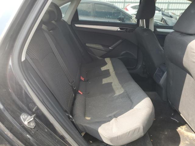 1VWAT7A39HC020624 - 2017 VOLKSWAGEN PASSAT S BLACK photo 10