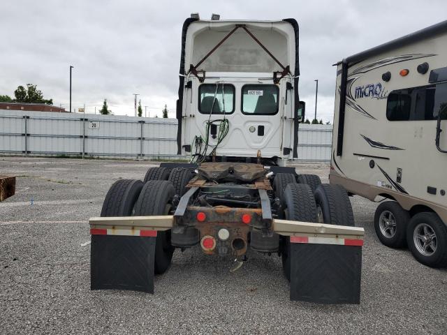 1FUJGEDVXGLGY0187 - 2016 FREIGHTLINER CASCADIA 1 白色 照片 6