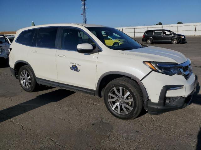 5FNYF5H39KB039428 - 2019 HONDA PILOT EX WHITE photo 4