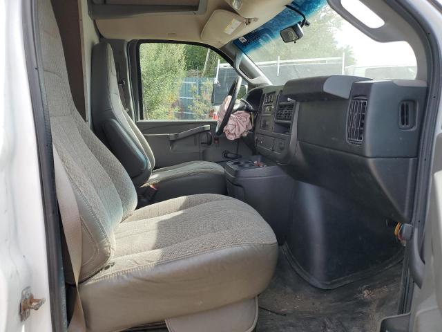 1GB0GRFG1J1282251 - 2018 CHEVROLET EXPRESS G3 WHITE photo 7