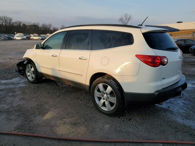 1GNKVLED6BJ322055 - 2011 CHEVROLET TRAVERSE LTZ WHITE photo 2