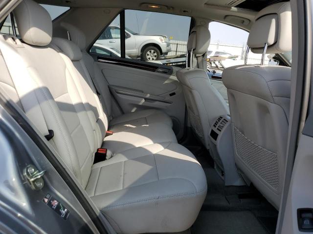4JGBB8GB8BA685544 - 2011 MERCEDES-BENZ ML 350 4MATIC GRAY photo 11