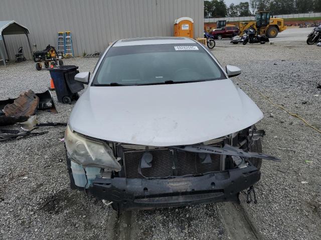 4T1BF1FK6CU131304 - 2012 TOYOTA CAMRY BASE SILVER photo 5
