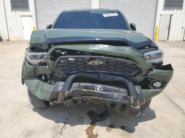 5TFCZ5AN6MX245568 - 2021 TOYOTA TACOMA DOUBLE CAB GREEN photo 5