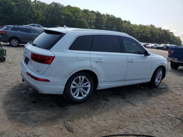 WA1AHAF77KD046096 - 2019 AUDI Q7 PREMIUM WHITE photo 3