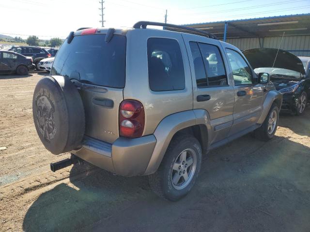 1J4GL38K45W662529 - 2005 JEEP LIBERTY RENEGADE BROWN photo 3