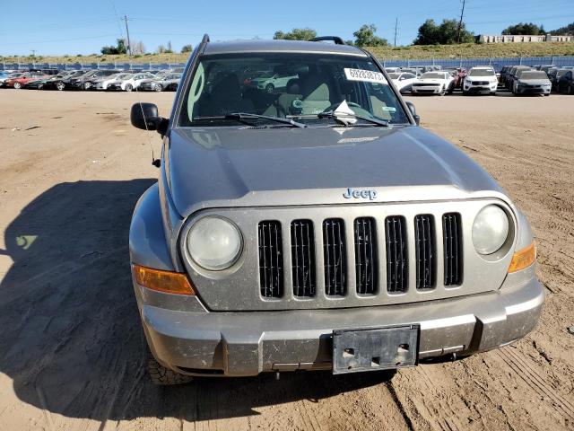 1J4GL38K45W662529 - 2005 JEEP LIBERTY RENEGADE BROWN photo 5