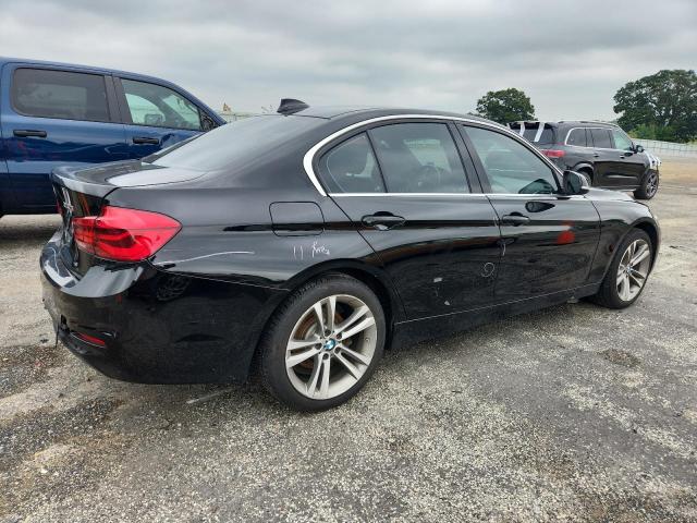 WBA8D9G58JNU67245 - 2018 BMW 330 XI BLACK photo 3