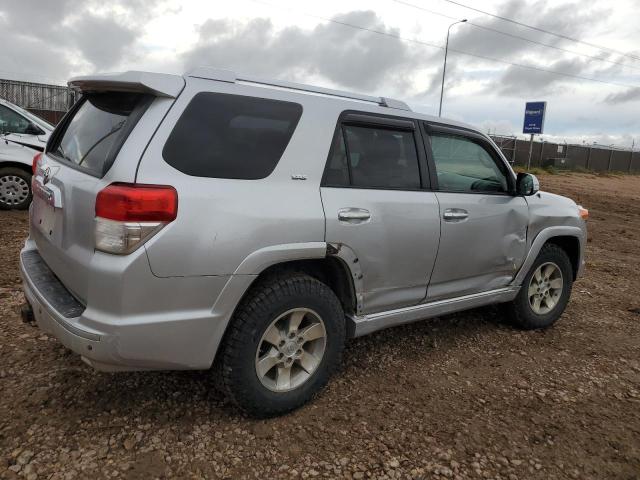 JTEBU5JRXA5027245 - 2010 TOYOTA 4RUNNER SR5 SILVER photo 3