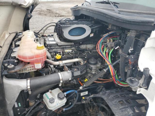 3AKJHLDR8KSKP9588 - 2019 FREIGHTLINER CASCADIA 1 WHITE photo 7