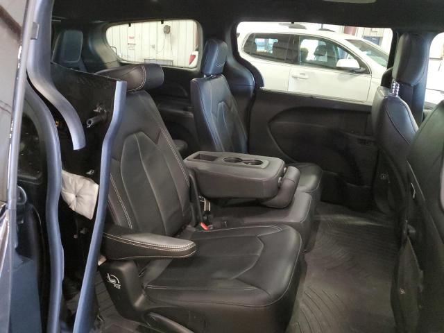 2C4RC1BG9JR157001 - 2018 CHRYSLER PACIFICA TOURING L CHARCOAL photo 11