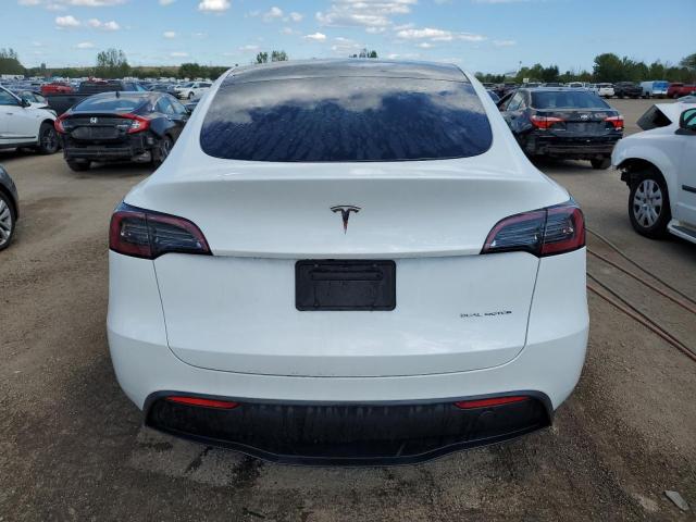 7SAYGDEE1PF709982 - 2023 TESLA MODEL Y Biały zdjęcie 6