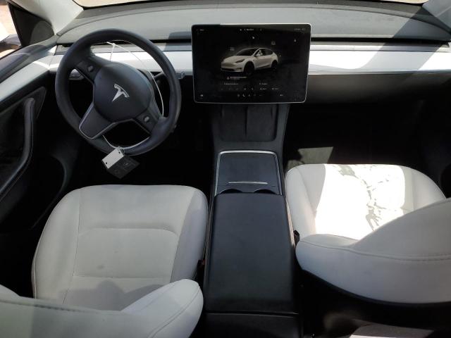 7SAYGDEE1PF709982 - 2023 TESLA MODEL Y Biały zdjęcie 8