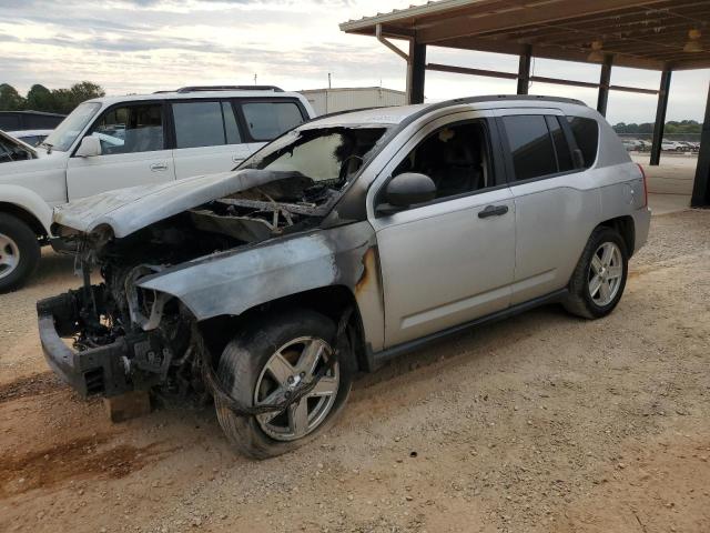 1J8FT47W47D101976 - 2007 JEEP COMPASS SILVER photo 1