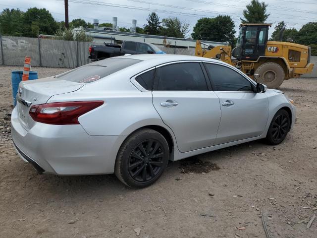 1N4AL3AP0JC174410 - 2018 NISSAN ALTIMA 2.5 SILVER photo 3